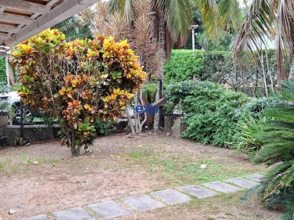 Imagem Casa para Venda em Rio das Ostras, Estrada do Bosque, 3 dormitórios, 2 suítes, 3 banheiros, 2 vagas
