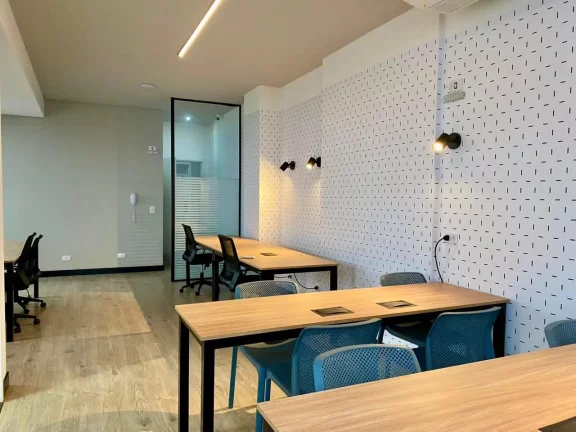 Imagem IBIZA UNIQUE HOME - Ibiza Unique Home – Studio 34 m² no Centro de Curitiba | Pronto para Morar