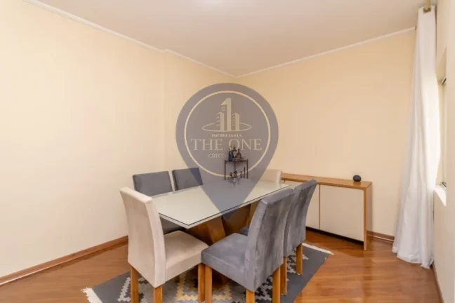 Imagem Imóvel Residencial Espaçoso e Aconchegante no Jabaquara: 3 quartos, 1 suíte, 2 salas, 3 banheiros, 2 vagas de garagem, 210m² de área - São Paulo-SP.