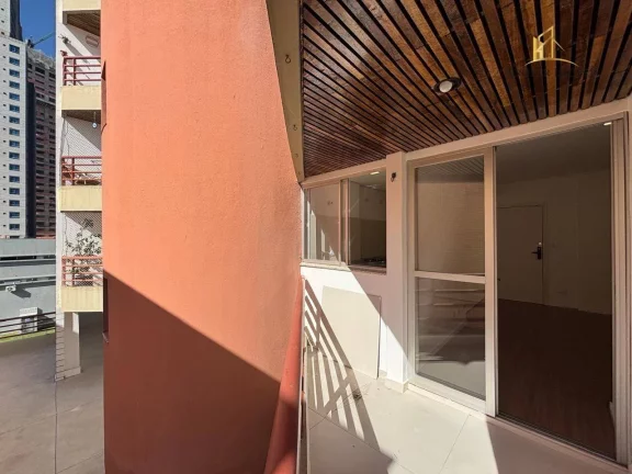 Imagem Apartamento REFORMADO com 2 quartos à venda, 49 m² por R$ 420.000 - Bigorrilho - Curitiba/PR