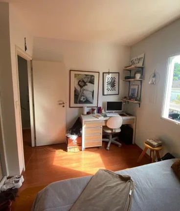 Imagem Sobrado com 4 dormitórios à venda, 250 m² por R$ 1.075.000,00 - Villa Branca - Jacareí/SP