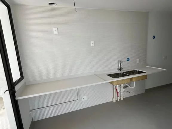 Imagem Apartamento para Venda em São Paulo, Pinheiros, 3 dormitórios, 3 suítes, 4 banheiros, 2 vagas