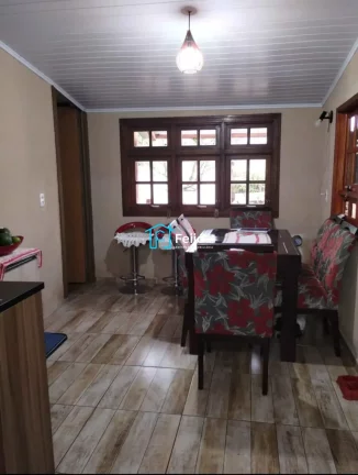 Imagem Casa 3 dormitórios com 1 suíte no Bairro Lami