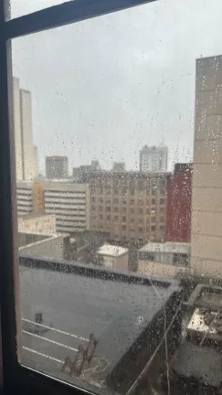 Imagem Loft à venda em Porto Alegre, Centro Histórico, com 1 quarto, 25m2