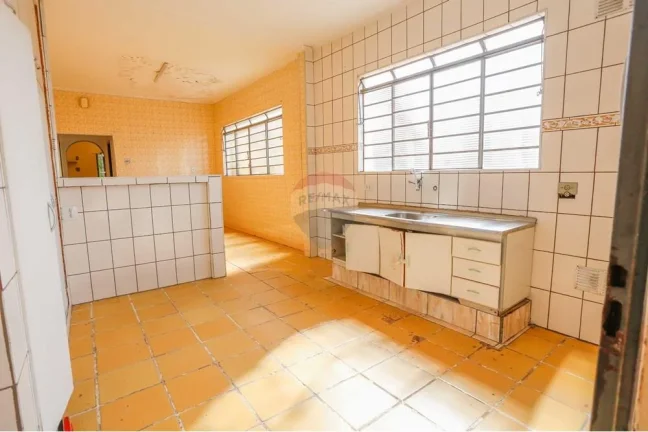 Imagem Casa Ampla e Confortável com Preço Reduzido!