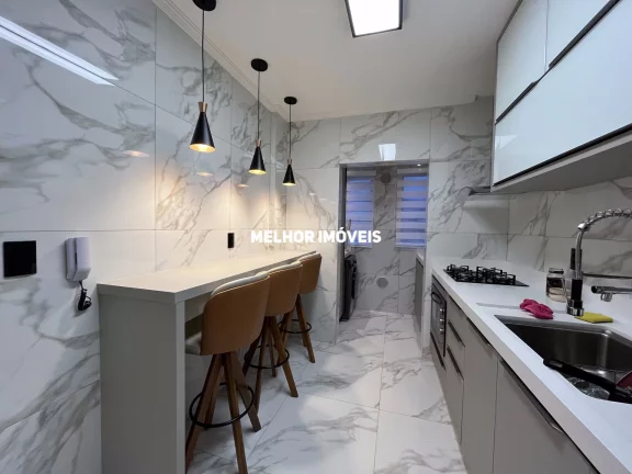 Imagem Apartamento Mobiliado com 03 dormitórios à venda, 120 m² - Meia Praia - Itapema