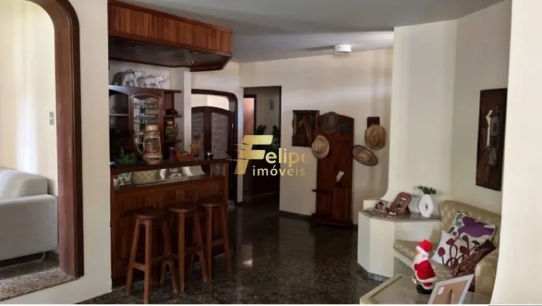 Imagem Casa para locação em Guarapari-ES, Muquiçaba: 5 quartos, 3 salas, 5 banheiros, 2 vagas de garagem, 200m².