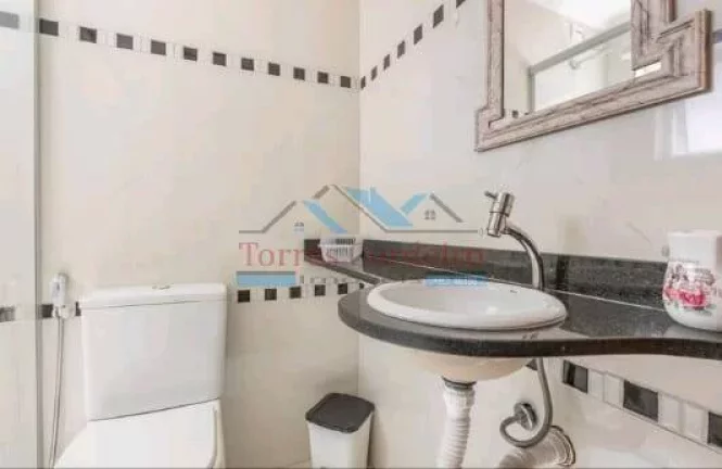 Imagem Sobrado com 2 dormitórios + 3 ban. + 2 vagas - Jd Monte Kemel