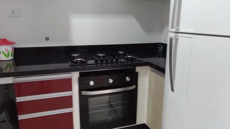 Imagem Apartamento com 2 dormitórios à venda, 91 m² por R$ 320.000,00 - Vila Guilhermina - Praia Grande/SP