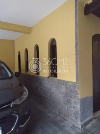 Imagem Sobrado para Venda em Carapicuíba / SP no bairro Parque Santa Teresa