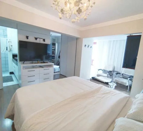 Imagem Apartamento com 3 dormitórios e 2 vagas no centro de Balneário Camboriú