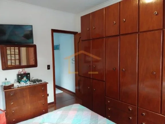 Imagem Casa em Condomínio fechado, 93m², 2 dormitórios, sala para 2 ambientes, 2 banheiros, sendo 1 lava...