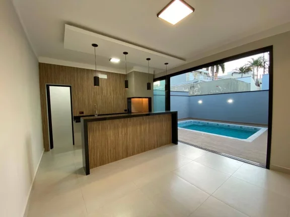 Imagem Casa de Alto Padrão no Condomínio Villa dos Inglezes