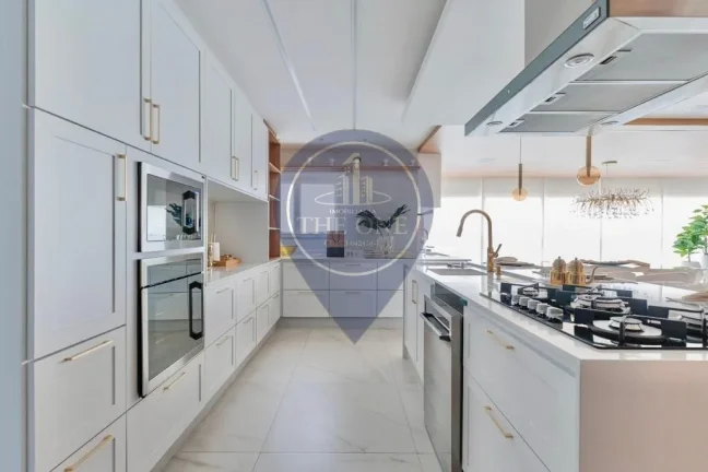 Imagem Imperdível Apartamento à Venda em São Paulo-SP, Vila Dom Pedro I: 4 Quartos, 3 Suítes, 2 Salas, 4 Banheiros, 2 Vagas, 160m²!