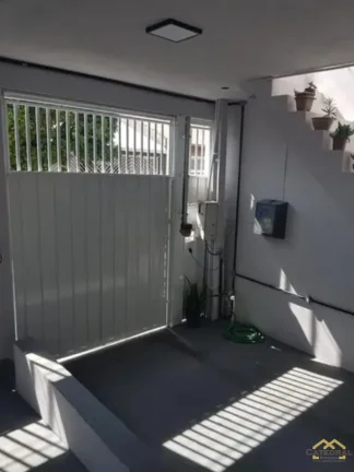 Imagem Casa com 2 quartos e 3 vagas cobertas para venda no Almerinda Chaves Jundiaí/SP