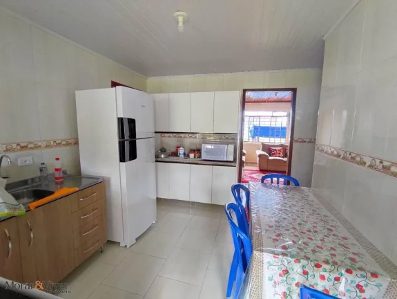 Imagem Casa para Venda em São José dos Pinhais, São Marcos, 3 dormitórios, 1 banheiro, 2 vagas