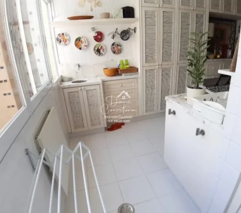 Imagem Imperdível oportunidade! Apartamento à venda em Guarujá-SP, Pitangueiras: 3 quartos, 1 suíte, 2 salas, 2 banheiros, 1 vaga e 170m².