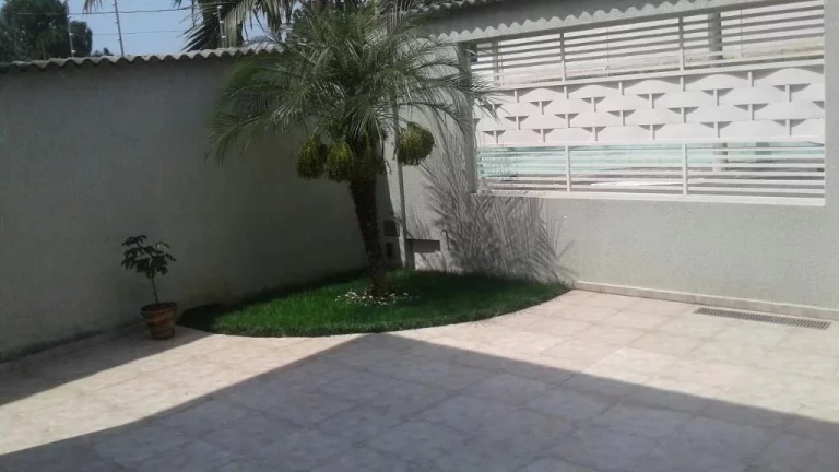 Imagem Sobrado residencial à venda, Jardim realce, Suzano, 100 metros da Rua general francisco glicério.