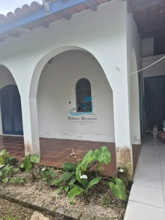 Imagem Casa com 3 dormitórios a venda no Lazaro em Ubatuba.