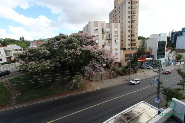 Imagem Sala comercial de frente, para venda, Menino Deus, Porto Alegre/RS.