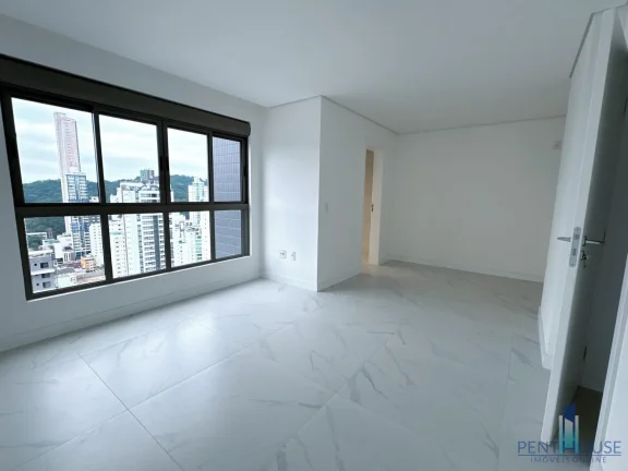 Imagem Cobertura Duplex para Venda em Balneário Camboriú, PIONEIROS, 5 dormitórios, 4 suítes, 6 banheiros, 6 vagas