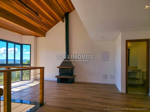 Imagem Residência 4 Suítes Nova com Vista Panorâmica em Condomínio Fechado Capivar
