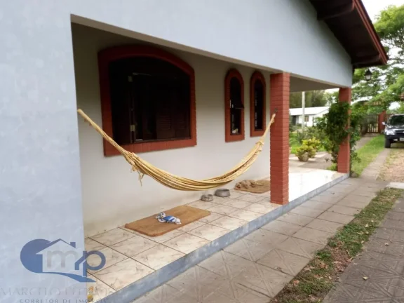 Imagem Casa à venda com 3 dormitórios na Itapeva Sul em Torres/RS