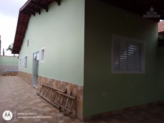Imagem CASA COM PISCINA ÓTIMA LOCALIZAÇÃO EM MONGAGUÁ!