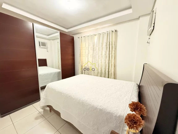 Imagem Apartamento mobiliado em andar alto Porteira Fechada no Iririú próximo da Igreja São Sebastião!!