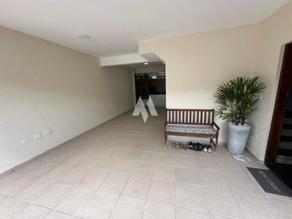 Imagem Casa moderna com 03 vagas de garagem na Aparecida!