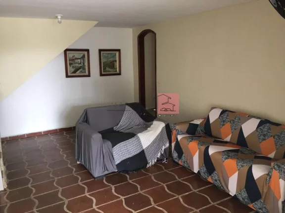 Imagem CASA DUPLEX COM PISCINA EM ITAIPUAÇU