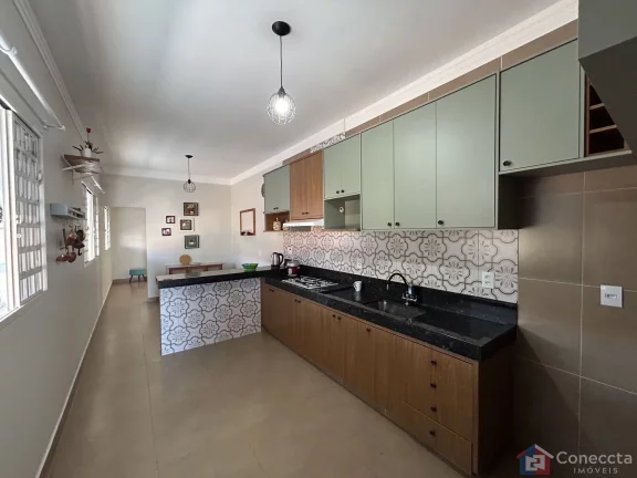 Imagem Casa à Venda no Bairro Nossa Senhora de Fátima – 222m², 3 Quartos, Suíte e Área Gourmet | Patos de Minas