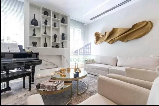 Imagem CASA À VENDA NO JARDIM PETRÓPOLIS COM 4 DORMITÓRIOS