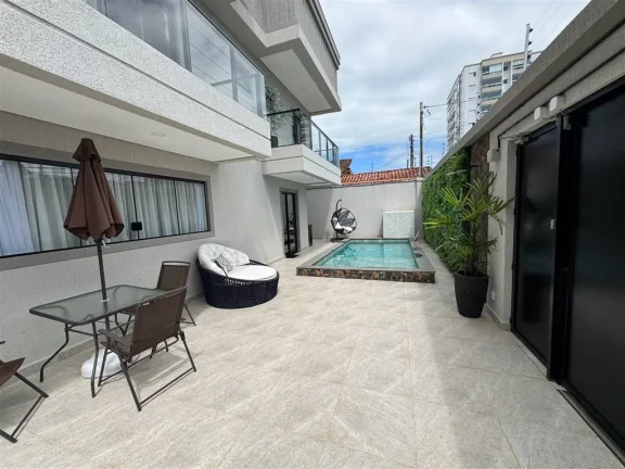 Imagem CASA COM 140 m² - GUILHERMINA - PRAIA GRANDE SP