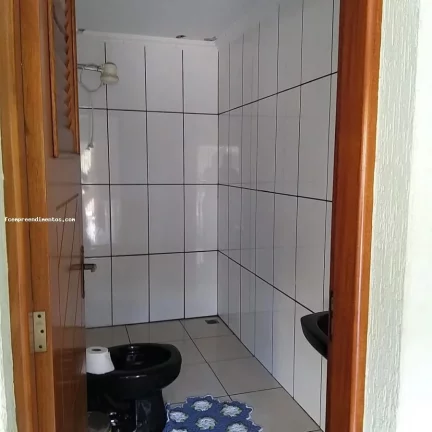 Imagem Sobrado para Venda em Limeira, Parque Hippolyto, 3 dormitórios, 2 banheiros, 2 vagas