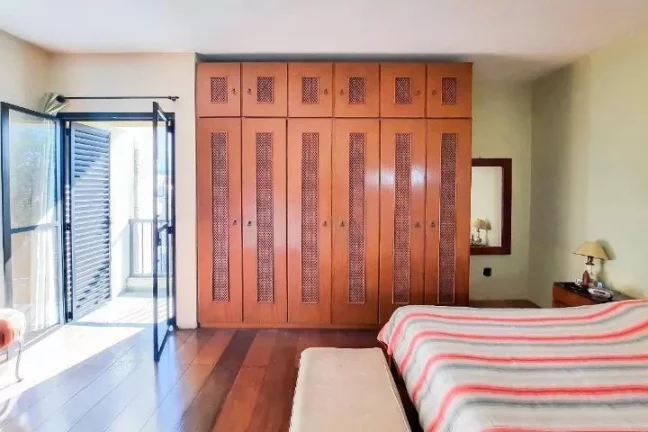 Imagem Sobrado para Venda em São Bernardo do Campo / SP no bairro Jardim do Mar