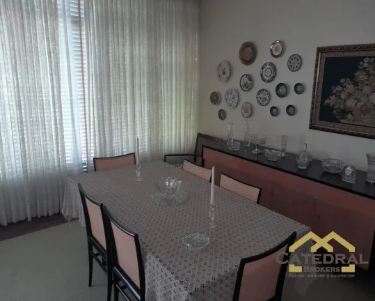 Imagem Casa com 2 quartos à Venda na Vila Arens - Jundiaí/SP