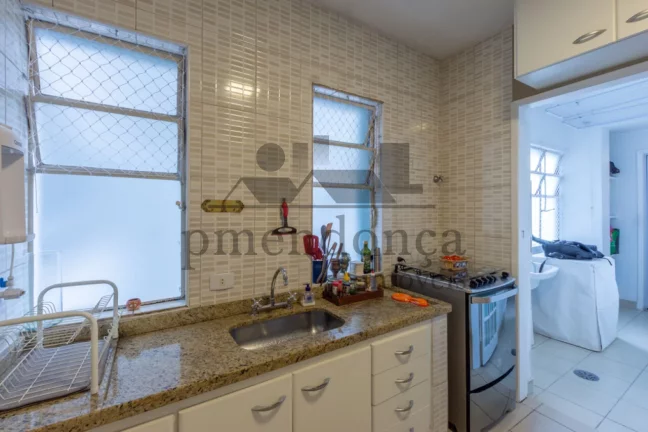 Imagem Apartamento reformado em Perdizes com 3 quartos (1 suíte) e1 vaga, 106m²