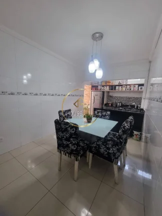 Imagem Casa térrea, 2 Dormitórios (1 suíte), 137m², Bosque dos Eucaliptos.
