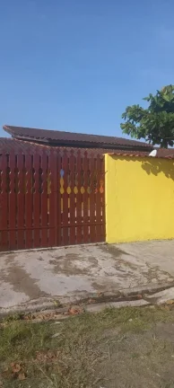 Imagem Casa para Venda em Itanhaém, Jardim Jamaica, 1 dormitório, 1 suíte, 1 banheiro, 3 vagas