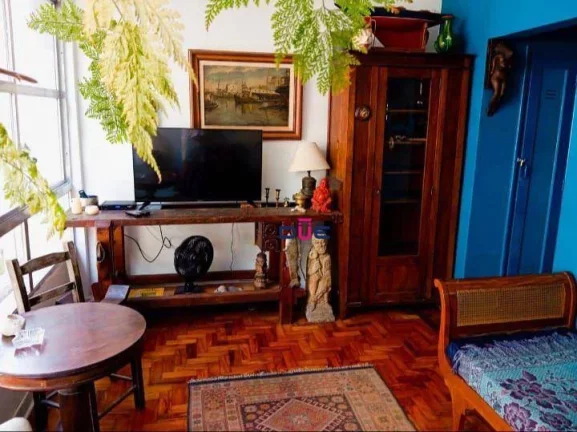 Imagem Apartamento de 1 dormitório no Boqueirão, 1 quadra da praia