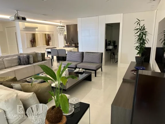 Imagem Apartamento de 3 dormitorios e duas vagas Alto Padrão em Higienópolis, São Paulo/SP