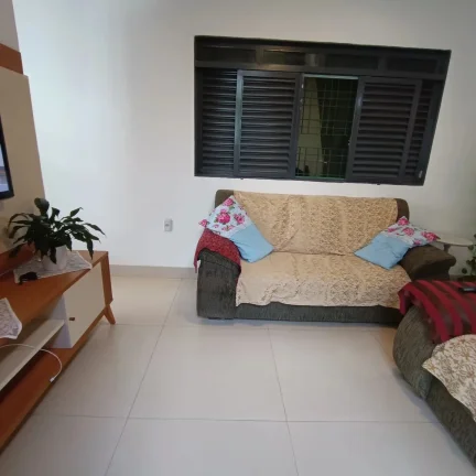 Imagem Casa De 3 Quartos Com Suite Sozinha No Lote Em Avenida No Marilia