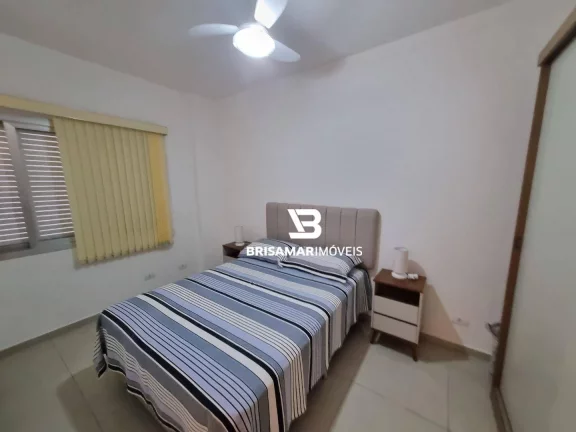 Imagem PITANGUEIRAS- UMA QUADRA DO MAR , TOTALMENTE REFORMADO , CONDOMÍNIO BAIXO , GARAGEM NO PRÉDIO.