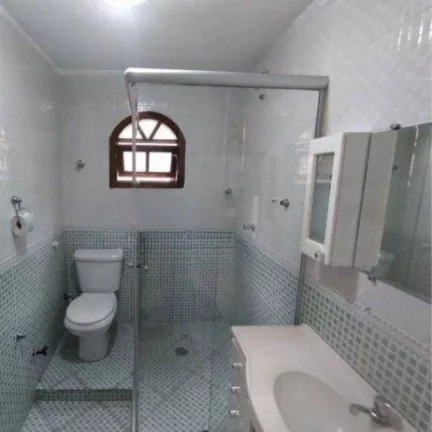 Imagem Sobrado com 4 dormitórios para alugar, 207 m² por R$ 2.612/mês - Parque Marajoara - Santo André/SP