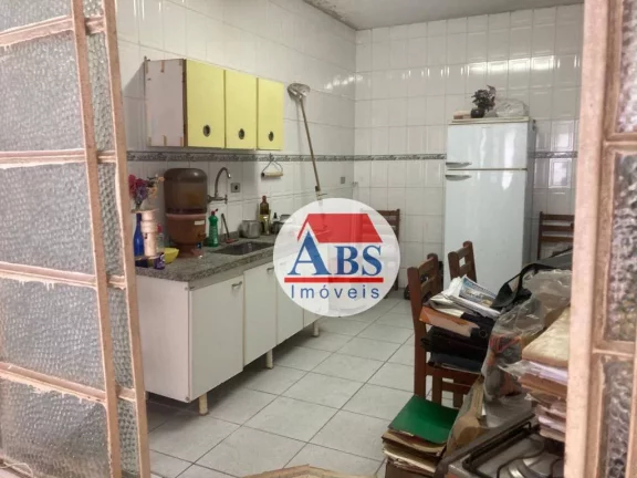 Imagem Imóvel bem localizado. Somente venda, não aceita financiamento.