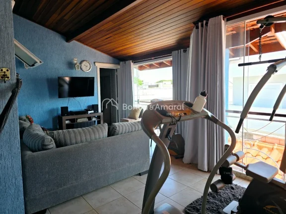 Imagem Casa Sobrado com 4 quartos ( sendo 2 suítes), no Condomínio Okinawa, Paulínia