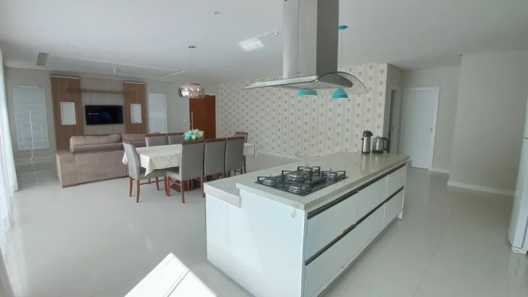 Imagem Casa à Venda, 4 Quartos(1 Suite), 2 Vagas, 355m2, Ratones, Florianópolis /SC