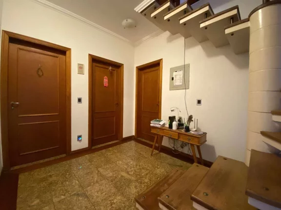 Imagem Casa à Venda em Jurerê, 08 Dormitórios, 06 Vagas Garagem, 330m2 - Florianópolis/SC