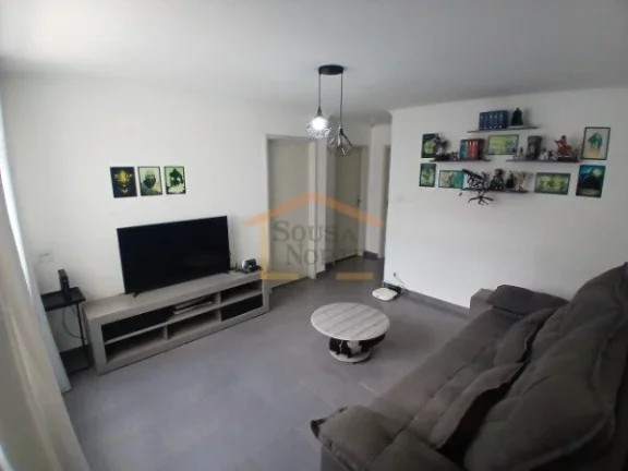 Imagem Apartamento com 70m², dispõe de 2 dormitórios, 1 banheiro, sala ampla, cozinha com planejados, ar...